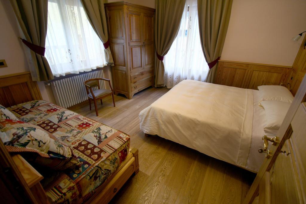 Villa Giuditta Residence Gaby Ruang foto